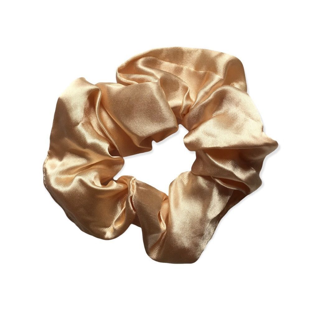 🆕Satin Cream Hair Scrunchie
